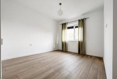 Casa cu Garaj - 150 mp  + Terasa 20 mp  - 339 000 euro - 10