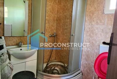 Vila Moderna | 6 Camere | Zona Ronat | Teren 591 | 235.000 EUR - 3