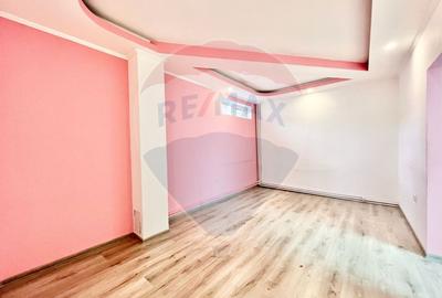 De închiriat spațiu comercial, 175 mp în zona Decebal - 23