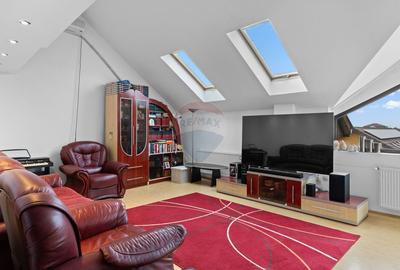 Apartament cu 3 camere pe două niveluri - 1