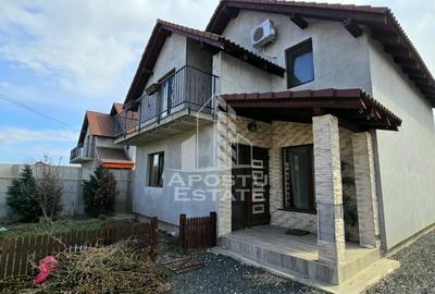 Casa individuala de vanzare, 4 camere, Sanmihaiu Roman, comision 0 - 4