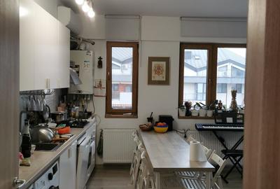 Apartament modern 4 camere, bloc boutique 2020 – Damaroaia - 6