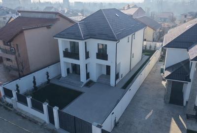 Casă individuală cu 5 camere în Pipera