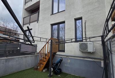 Apartament 3 camere si curte proprie - 10