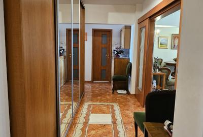 Unirii-Decebal stradal, 4 camere, etaj 6, st- 115 mp, - 5