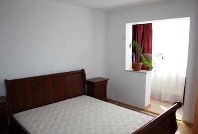 Proprietar Inchiriez apartament 3 camere decomandat strada Matei Basarab - 9