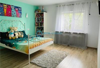 Royal Imobiliare - Vanzare Vila cu 6 camere zona B-dul Bucuresti - 12