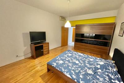 Unirii 3 Camere bloc nou ,100 mp,3 Locuri parcare. - 1