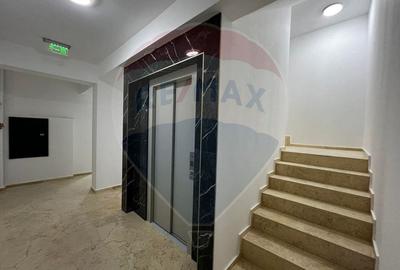 Apartament cu 2 camere de închiriat in bloc nou Valcom Residence III - 9