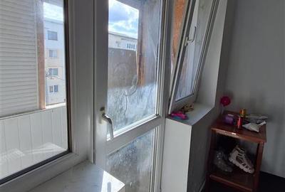 APARTAMENT CU 2 CAMERE DE VANZARE ONESTI - 3