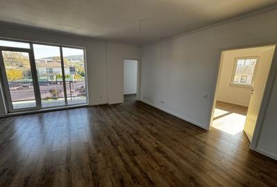 Ap 10 C5 Tautului Residence Park Parcul Poligonului Zona Sub cetate T - 28