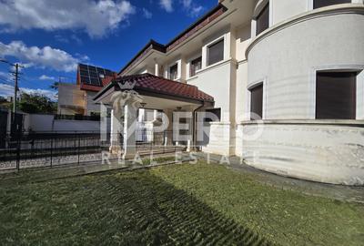 Casa individuala in Piata 14 Iulie cu 5 dormitoare, garaj dublu si piscina! - 3
