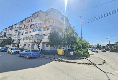 Adjud - spatiu comercial renovat complet - 3