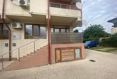 Apartament spatios, parter inalt, bloc nou, loc parcare, comision 0 - 15