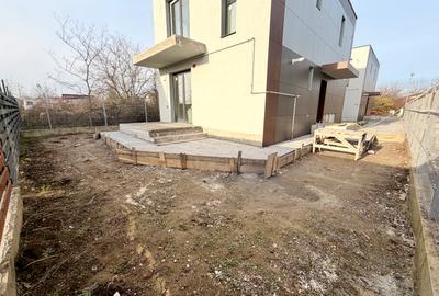 Casă individuală cu 3 camere în Sud