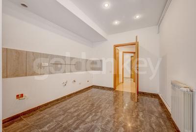 Locatie unica | Apartament cu 5 camere, 3 bai | vedere libera - 4