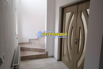 CASA DE INCHIRIAT I 3 CAMERE I 80 MP I ALBA IULIA I MOBILATA SI UTILATA I 2 BAI - 4