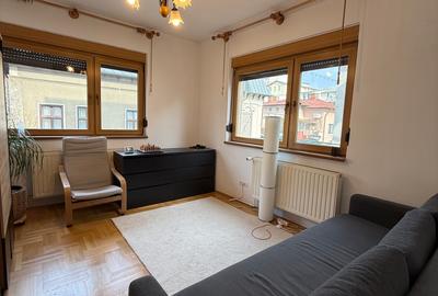 Vanzare 2 apartamente cu curte si terasa - 3
