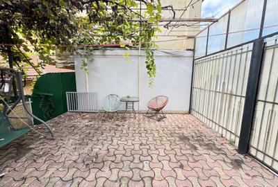 Spațiu comercial, 100 mp în Central