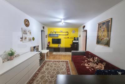 Apartament cu 2 camere semidecomandat în Podul de Piatră