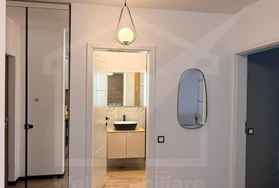 Apartament 2 camere, central Floresti - 9