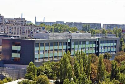 Birou, 280 mp în Central