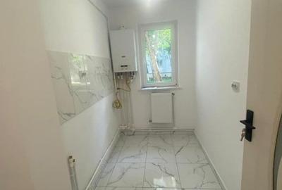 Apartament cu 2 camere nedecomandat în Alexandru cel Bun