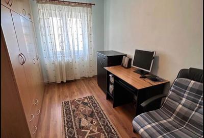 Apartament 3 camere decomandat Pacurari-Moara de Foc, 2 bai - 1