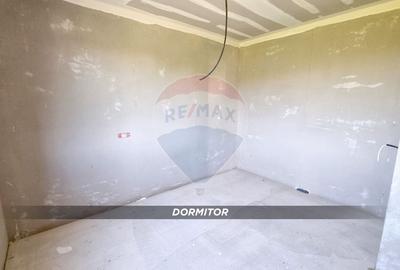 Vă propunem spre vânzare o casă deosebită - 13