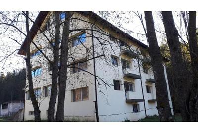 Hotel Cheia Măneciu, zona de vis, 31 de camere sub prețul de cost. - 1