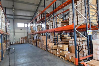 Proprietate top pretabil spatiu industrial cu teren 4000mp ,hala+birouri 1716mp - 17