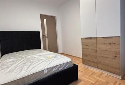 Apartament ultrafinisat cu 4 camere decomandate,etaj intermediar,zona Manastur - 2