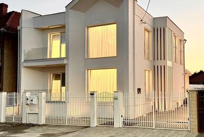 Casă cu 5 camere în Mărăști