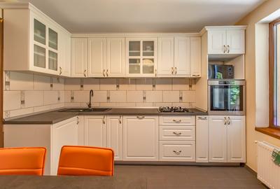 Casa individuala, 5 dormitoare - 9