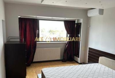 Apartament cu 3 camere decomandat, mobilat în Unirii