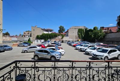 Inchiriere etaj 1 - Piata Romana - 11