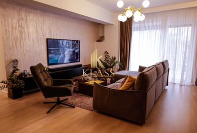 Apartament cu 3 camere semidecomandat, mobilat în Băneasa