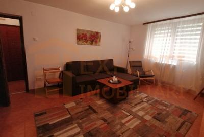 Garsonieră semidecomandată, mobilată în Casa de Cultură