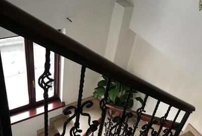 Unirii, Marasesti S+P+1+M, curte, Sp Com si 2 apartamente - 4