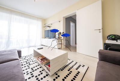 Apartament cu 2 camere decomandat în Tractorul