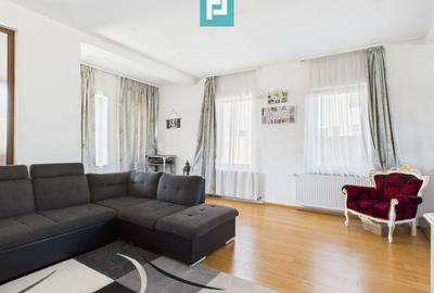 Casă individuală cu 6 camere în Vladimirescu