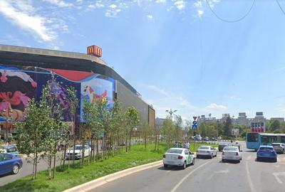 Spațiu comercial, de 55 mp, în P-ța Unirii