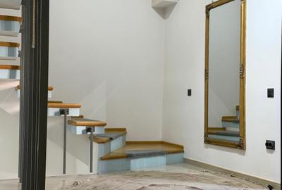 Vila P+1+M 2017 / Curte / Terasa la Mansarda / Casa Radio / Plevnei - 3
