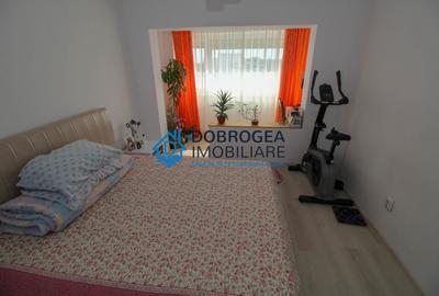 Spitalului, 2 cam transformat in 3, renovat, centrala, mobilat si utilat - 12