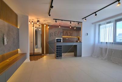 Apartament cu 2 camere semidecomandat, mobilat în Lizeanu