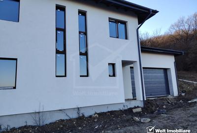 OFERTA. Se vinde casa/vila pe colina. - 3