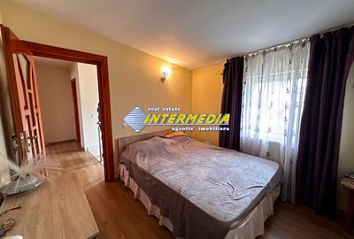Casa in Centru finisata, mobilata, utilata complet - 17