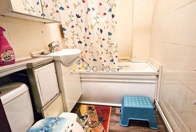 Vila individuala 6 camere Zona Ghencea Metrou Raul Doamnei Comision 0% - 6