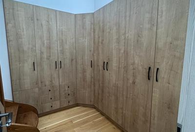 Penthouse 3 camere - 2 bai - dressing - 94 mp - Calea Cisnadiei - 13