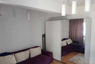 Garsonieră decomandată, mobilată în 1 Decembrie 1918